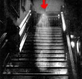 ghost-of Raynham-Hall The Brown Lady of Raynham Hall