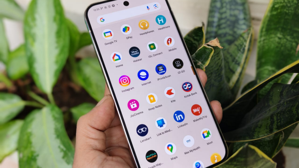 Google Pixel 9 Pro XL display